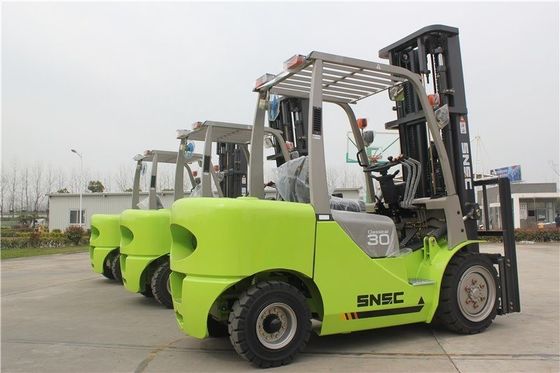Xc490 Motore Diesel Contrabilancio 3000 kg Lift laterale