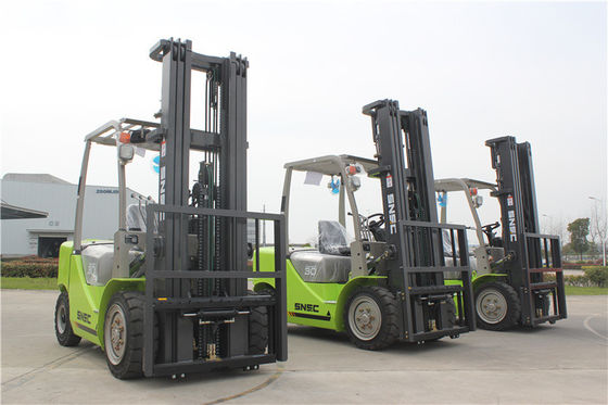 Xc490 Motore Diesel Contrabilancio 3000 kg Lift laterale