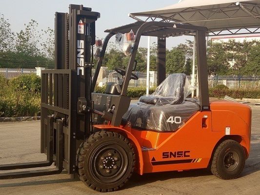 OEM carrello elevatore diesel da 4 tonnellate SNSC carrello elevatore diesel da 2 tappe
