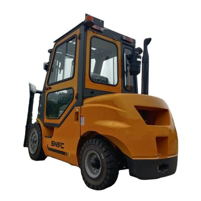3.5 tonnellate di carrelli elevatori per terreni accidentati duplex triplex mastello diesel