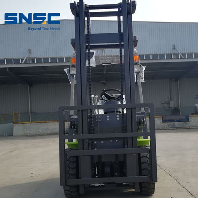 2 tonnellate e 2,5 tonnellate di carrelli elevatori elettrici 4 Pviots