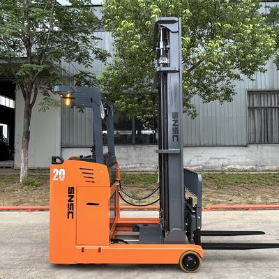 SNSC 2000kg Electric Reach Truck AC Motor con Triplex Mastro di 7,5 metri