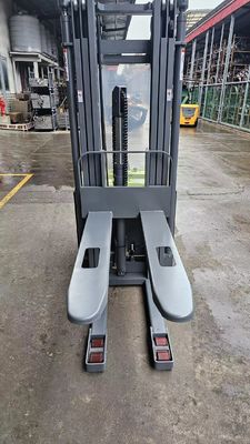 SNSC Camion elettrico per impiallacciatori 2000 kg