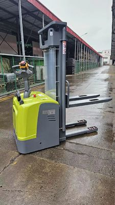 SNSC Camion elettrico per impiallacciatori 2000 kg